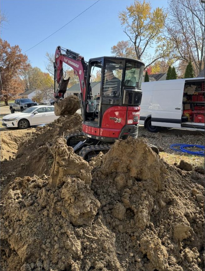Sewer excavation, KC, a real Old School Plumbing job