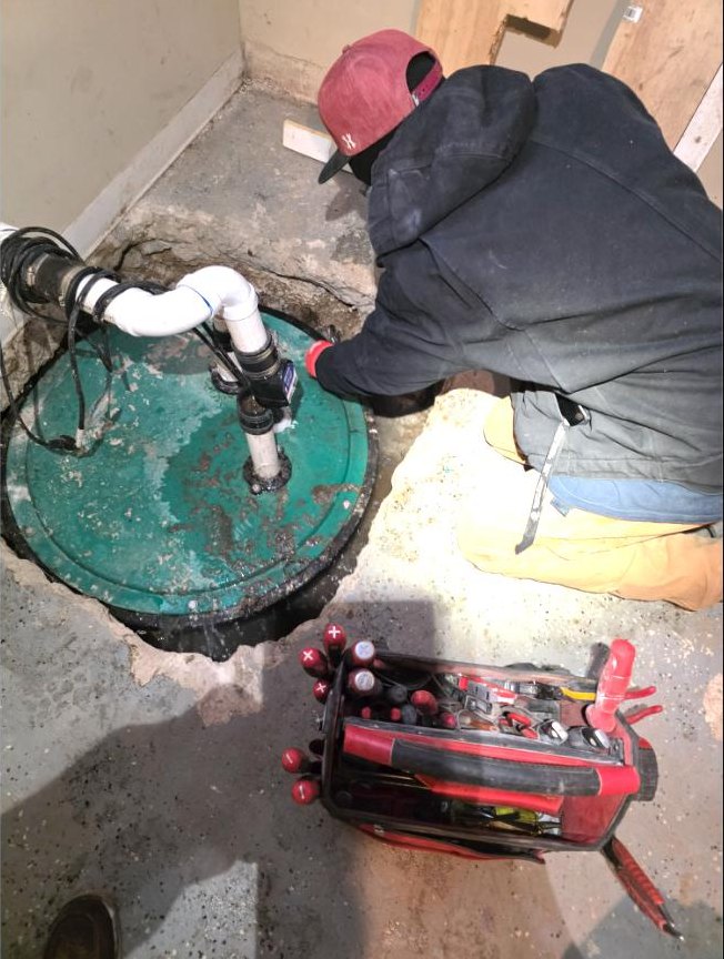 Sump pump, a real Old School Plumbing job